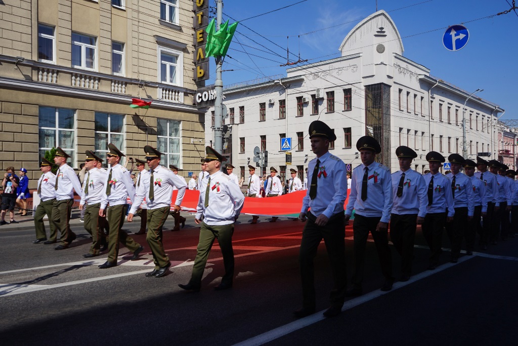 mtAv27kdNiY.jpg