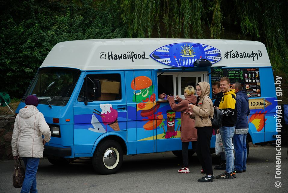 news_2022-09-10-ДГ-фудтрак.jpg