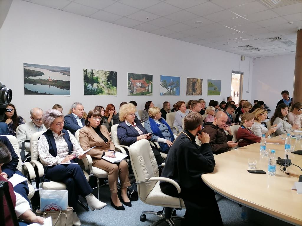 news_2022-09-23-форум 8.jpg