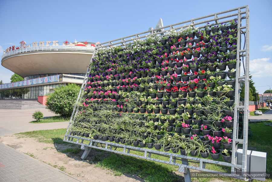 news_2022-06-13-мольберт.jpg