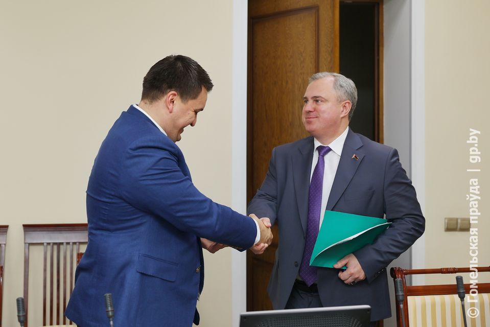 news_2022-12-02-Хайдаров и Привалов.jpg