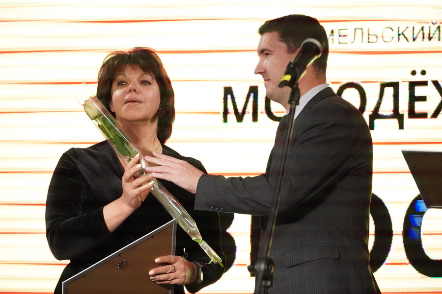 news_2022-10-14-в Молодежке 5.jpg